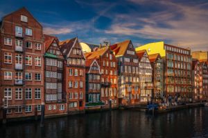 Die Häuser am Nikolaifleet.